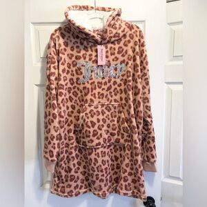 NWT Juicy Couture Leopard Plush Hooded Lounger Sleepwear Size Large / XL L / XL